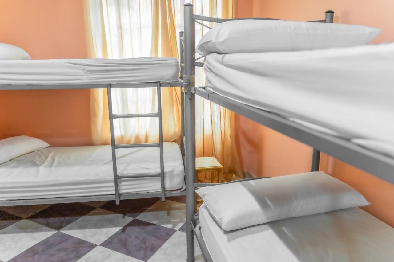Albergue Rojo Plata Torremegía Kültér fotó