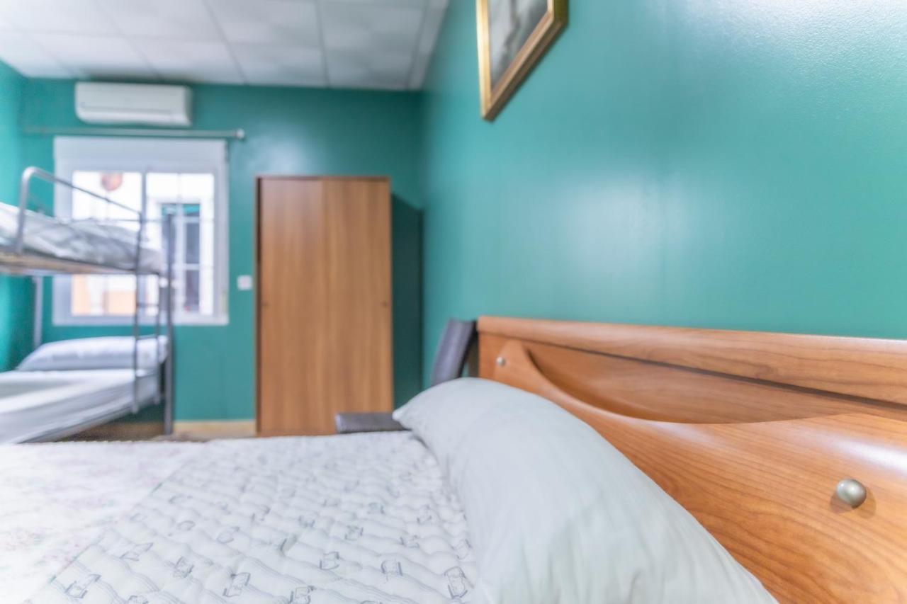 Albergue Rojo Plata Torremegía Kültér fotó